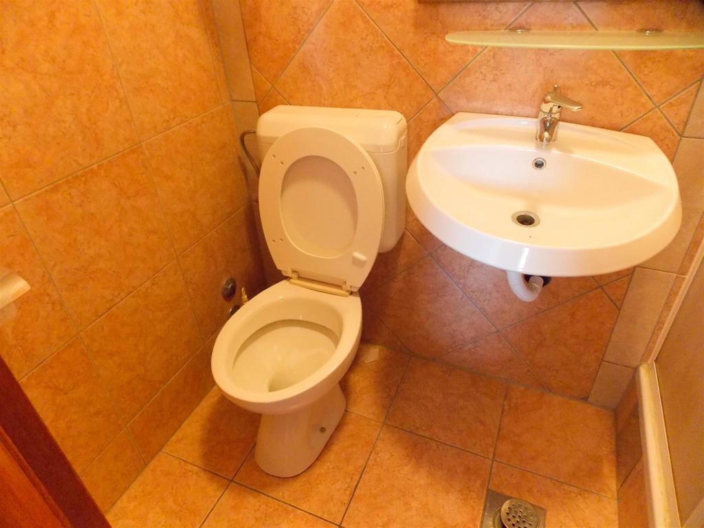 Apartments Frane (Adults Only) Novalja Rom bilde